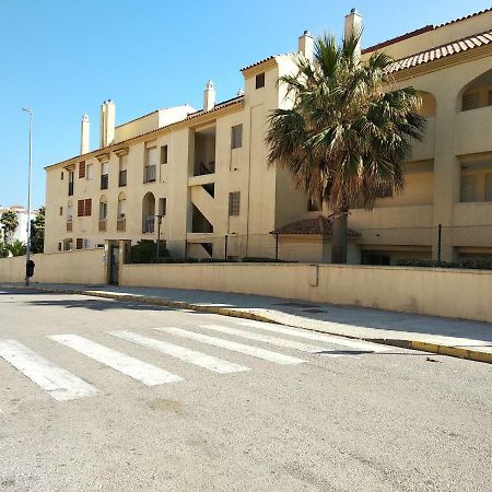 טריפה Coqueto Estudio Con Acceso A Piscina מראה חיצוני תמונה