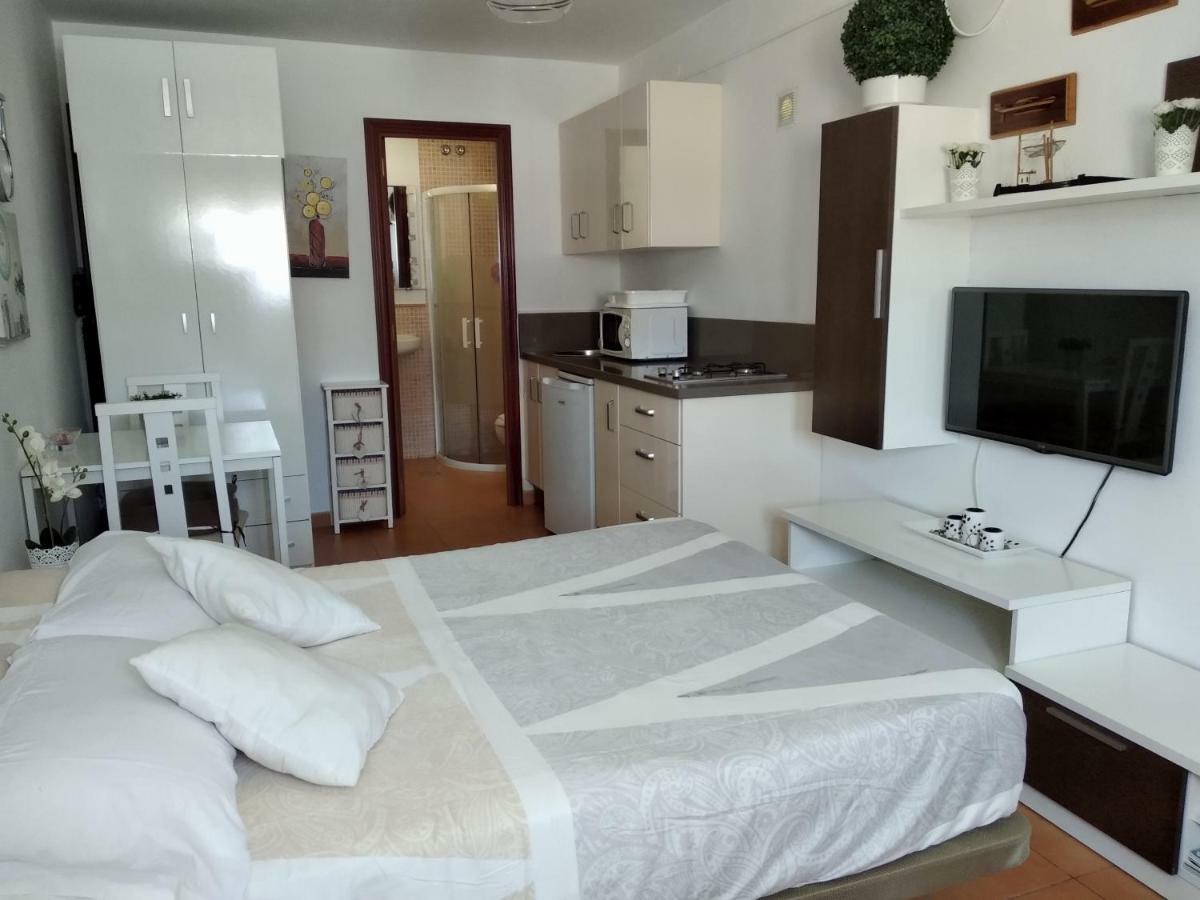 טריפה Coqueto Estudio Con Acceso A Piscina מראה חיצוני תמונה